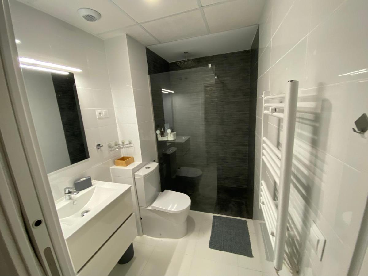 2 Sea View & Ifach Apartamento
